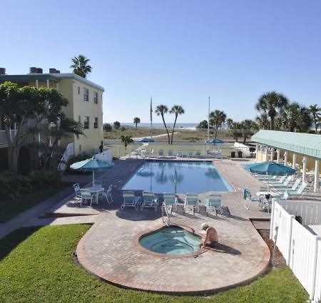 סיינט פיט ביץ' Treasure Island Beach Club 727-360-7096 מראה חיצוני תמונה